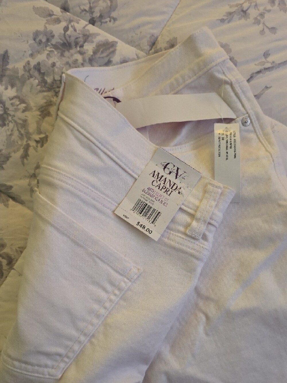 Gloria Vanderbilt White High-Rise Slimming Jeans - Picture 3 of 7